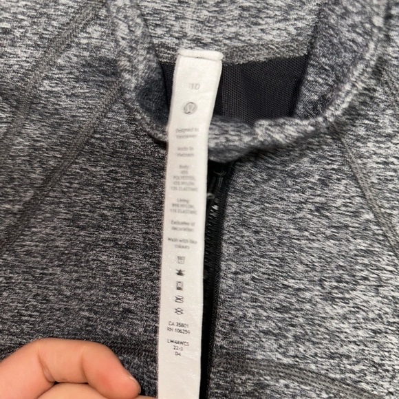 Lululemon Define Jacket in Heathered Black - Picture 8 of 9